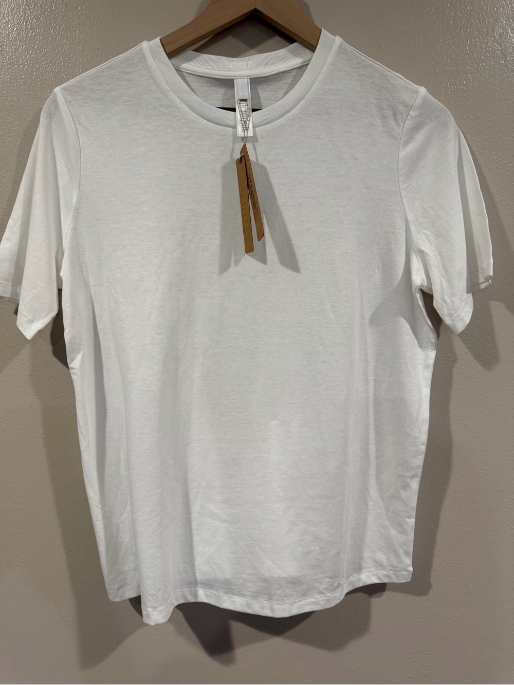 NWT SKIMS Women’s White Crewneck T-Shirt Size XS (Oversized) - Picture 2 of 10